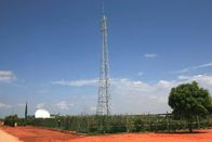 A telecomunicação eleva-se, torres Quente-mergulho-galvanizadas torres da estrutura do telemóvel