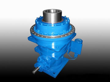 Azul pequeno que gira a roda 500 RPM de Sun da caixa de engrenagens planetárias - 1800 RPM