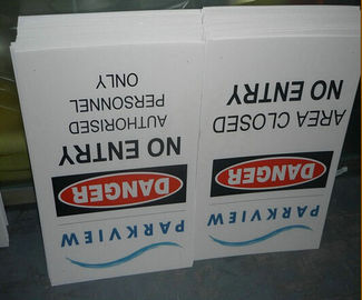 folhas plásticas onduladas do polipropileno acanelado 12mm feito sob encomenda de 8mm 10mm