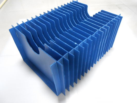 Divisores plásticos ondulados plásticos condutores dos PP da resistência da chama 800*2000mm