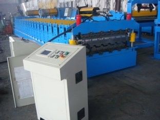 A dupla camada personalizada de 380V 50Hz para IBR &Corrugated o rolo que forma a máquina