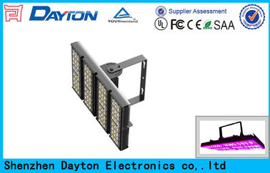 A estufa exterior Dustproof de 250 watts conduzida cresce clara - roxo
