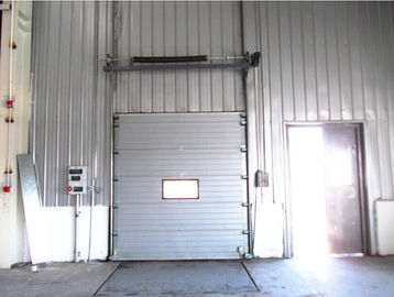 Portas seccionais industriais de aço galvanizado